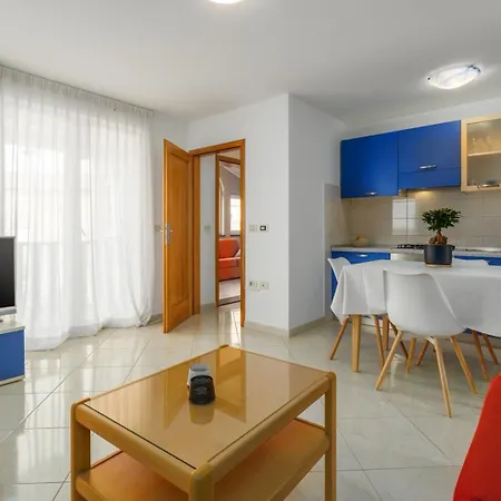 Apartments With Parking Space Rozac, Umag - 27272 Lägenhet Umag