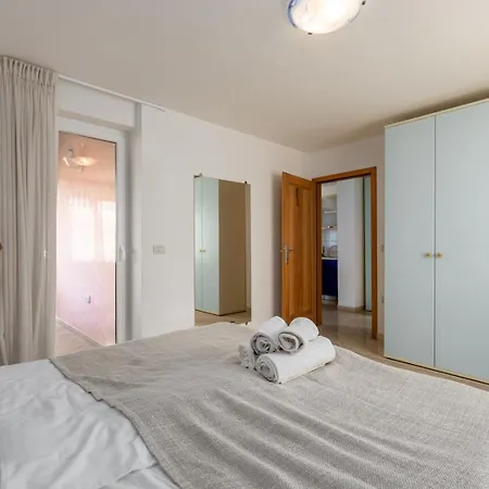 Lägenhet Apartments With Parking Space Rozac, Umag - 27272